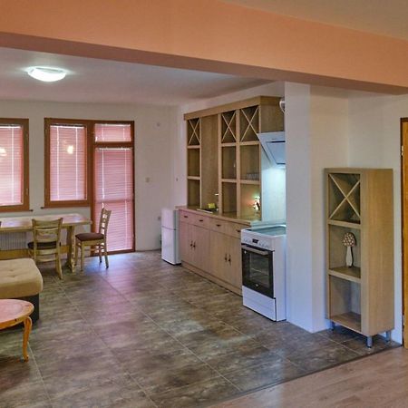 Mushrooms House Pleven Bagian luar foto